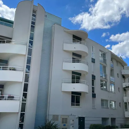 Les Voiles De アパート *