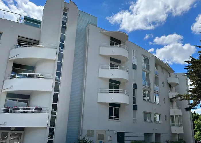 Les Voiles De アパート *