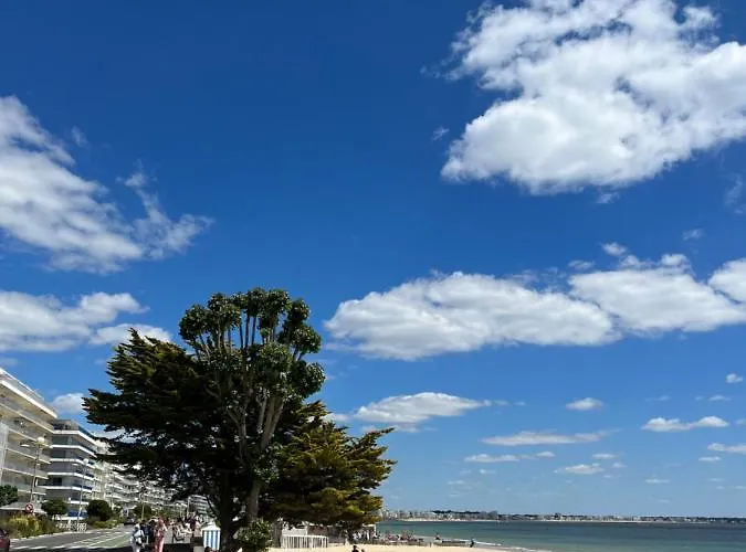 Les Voiles De アパート